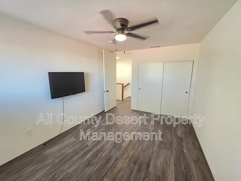 2504 N Whitewater Club Dr #C — Photo 10