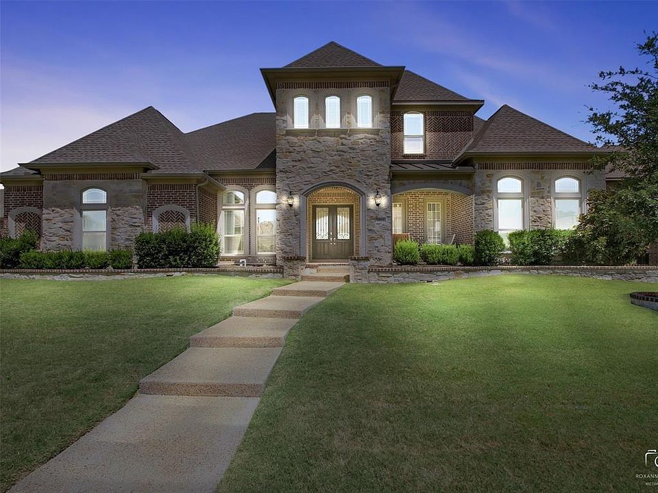 1st image of 1921 Cypress Lake Ln