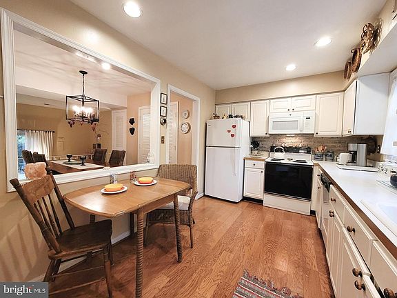 3rd image of 8200 Tory Rd #134
