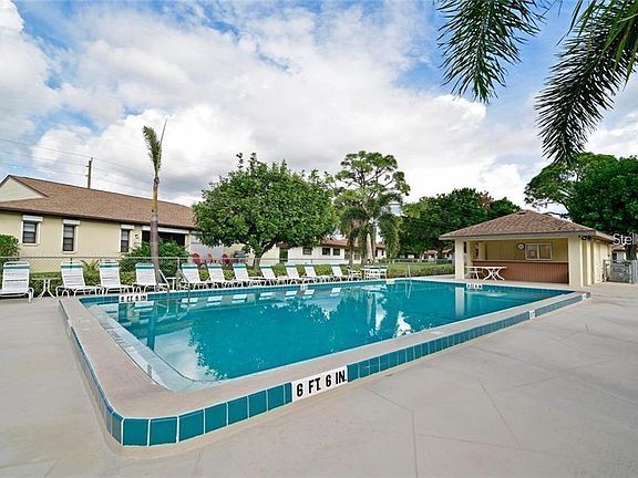 2nd image of 3112 VIVIENDA BOULEVARD