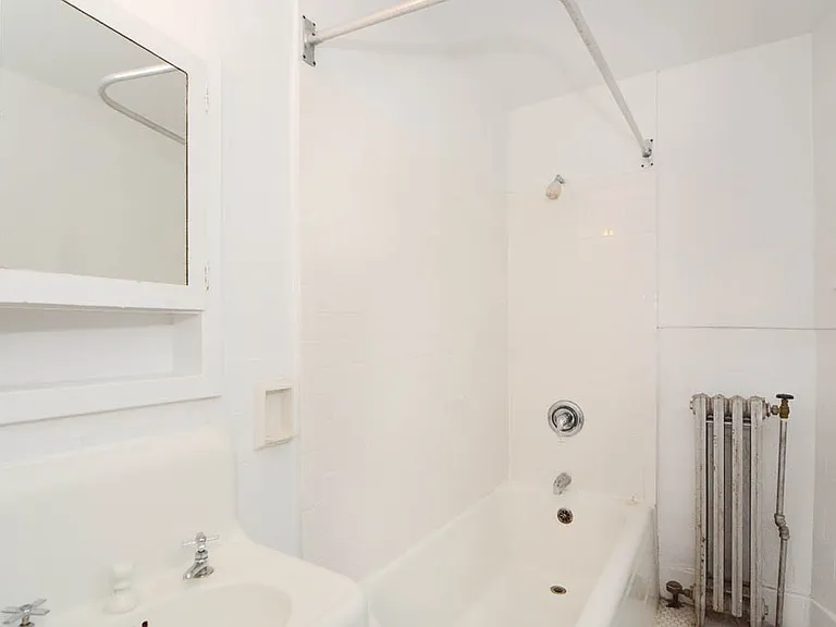 3335 W Diversey Ave #32 — Photo 13