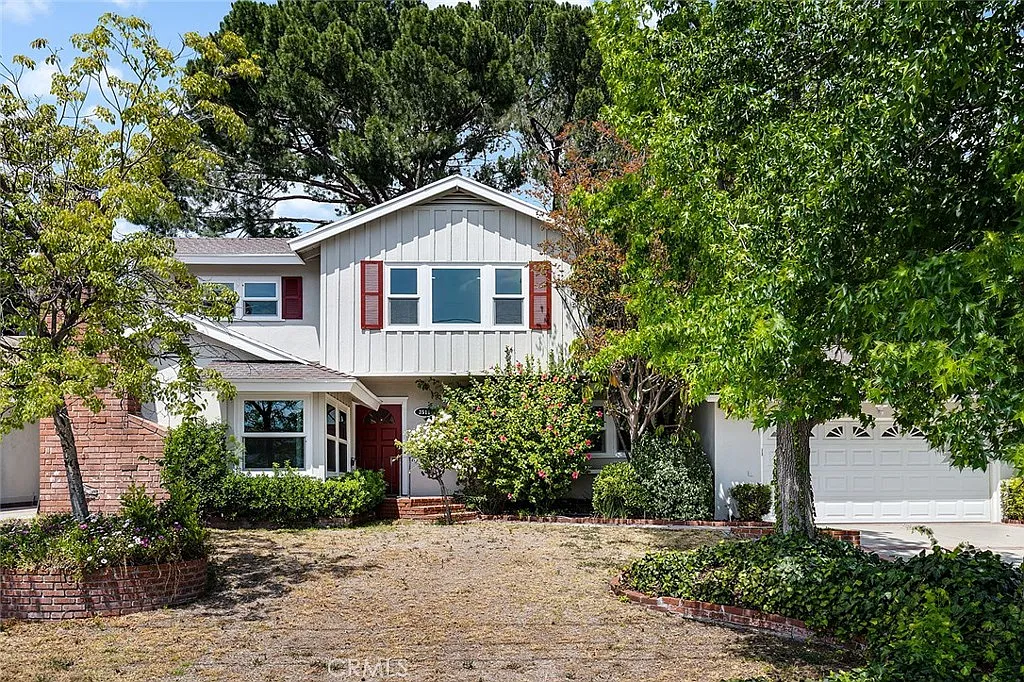 Building Photo - 3511 Paraiso Way