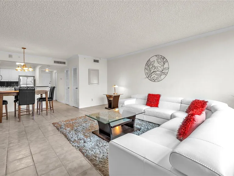 2501 S Ocean Dr #-727 — Photo 1