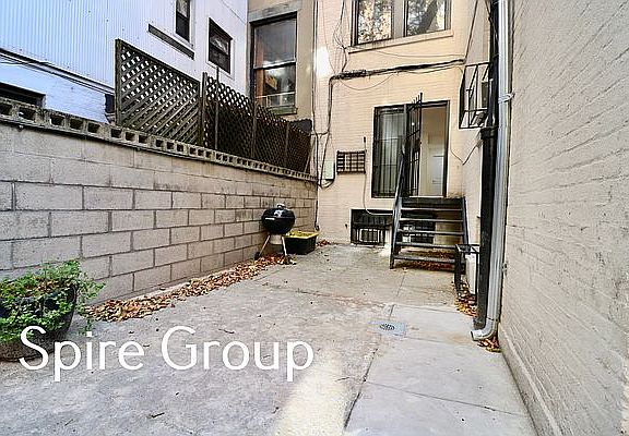 5th image of 35 W 69th St APT 1R