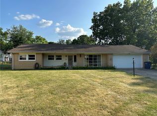 21 Logan Terrace Two, Danville, IL 61832