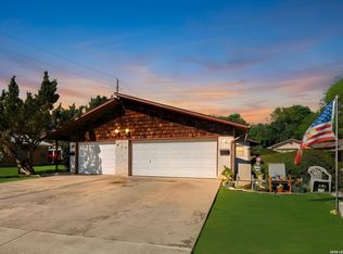 818 Lois St #A & B, Kerrville, TX 78028