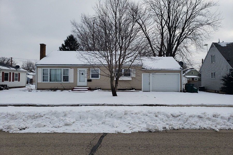 1st image of 619 Morse St