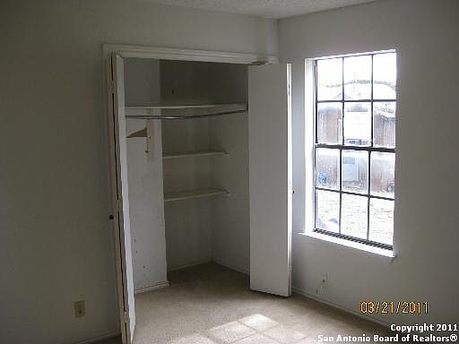 5th image of 10601-10607 Starcrest Dr