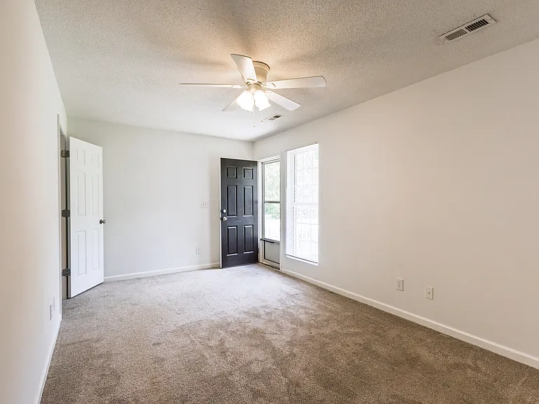 252 Bethesda Rd #A — Photo 11