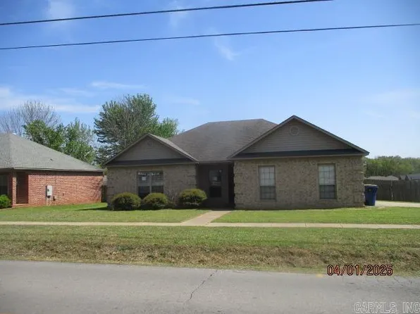 2309 S 1st St, Cabot, AR 72023