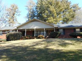 125 Ketron Dr, Clarkesville, GA