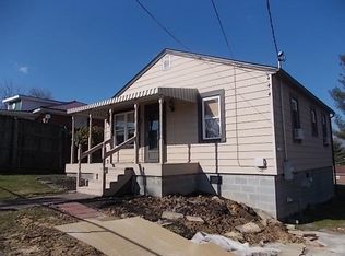 415 Larew Ave, Beckley, WV 25801