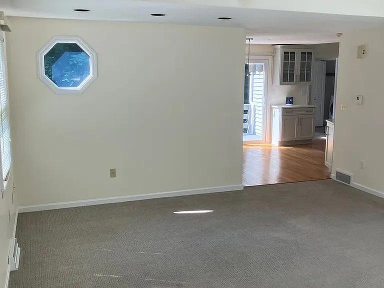 81 Village St — Photo 2