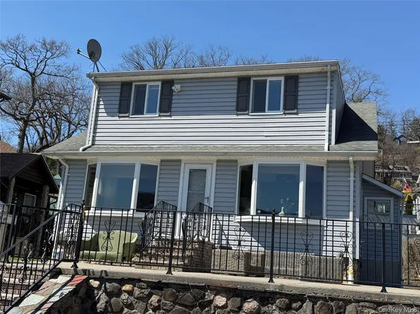 410 Jersey Avenue, Greenwood Lake, NY 10925