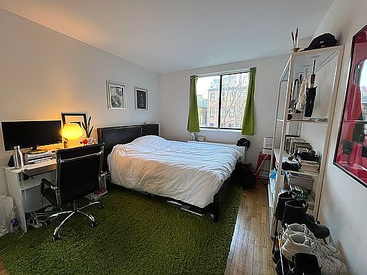5th image of 433 W 43rd St APT 4E