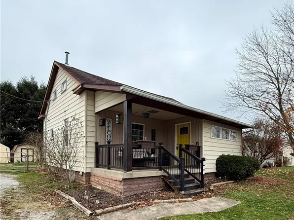 314 N Plum St, Gnadenhutten, OH 44629