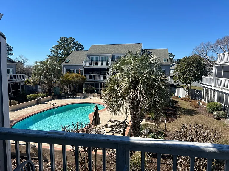 3700 Golf Colony Ln #18B — Photo 2