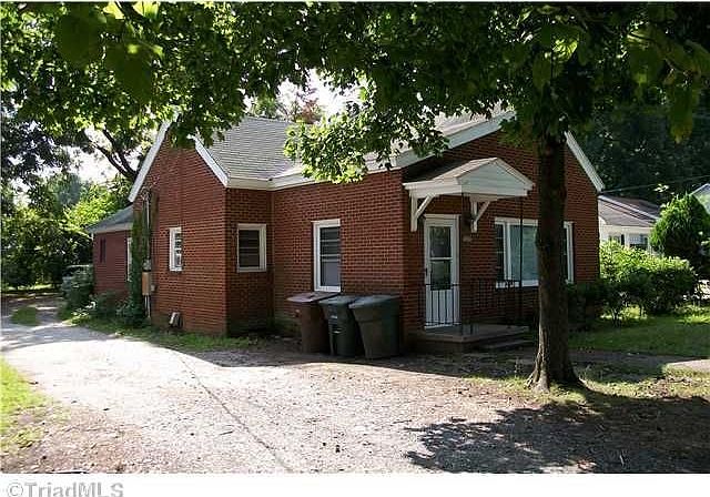1st image of 1017 S Josephine Boyd St