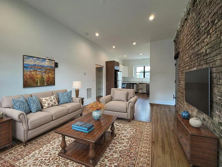 1303 S California Ave #4E — Photo 9