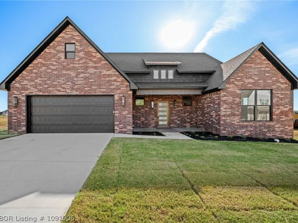 408 Waggoner Ln, Barling, AR 72923
