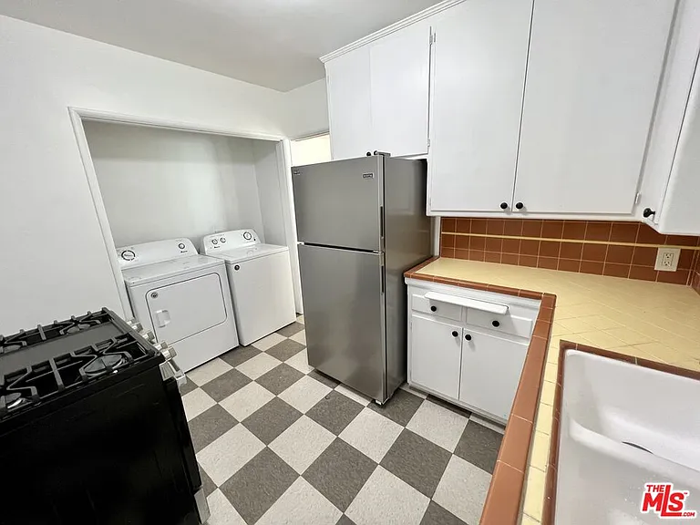7962 Norton Ave #2 — Photo 5