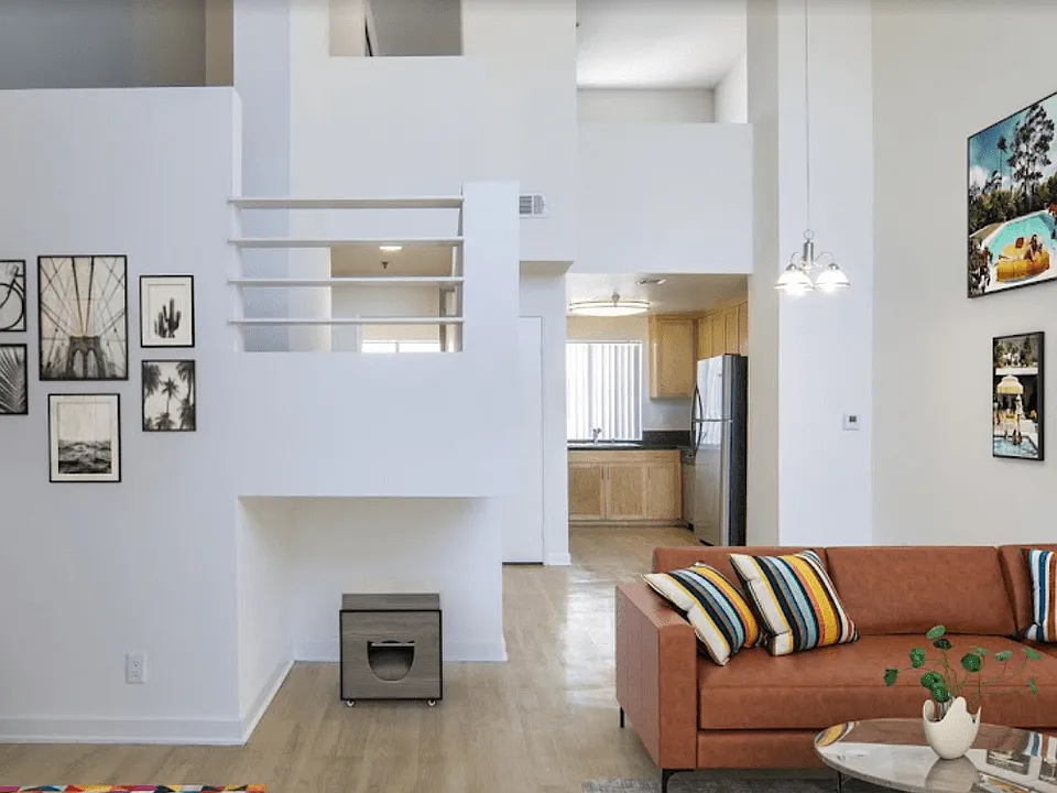 Luna Apartment View