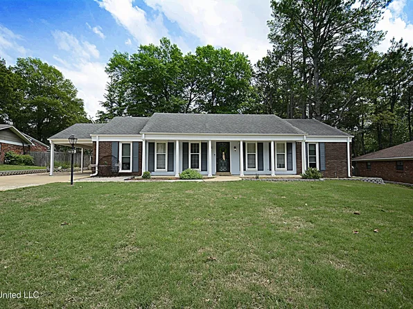 8256 Farmington Dr E, Southaven, MS 38671