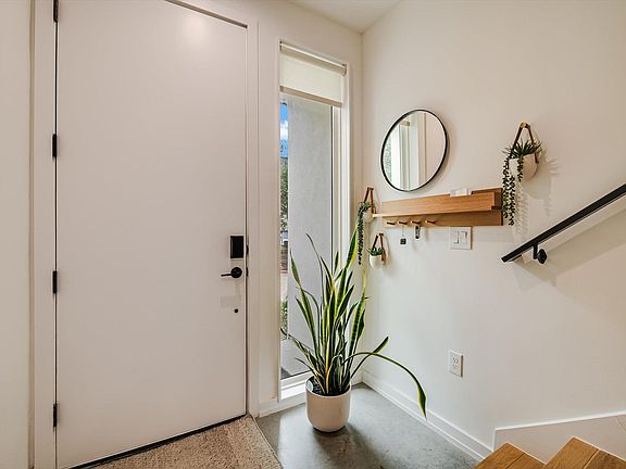 3rd image of 410 W Alpine Rd #4