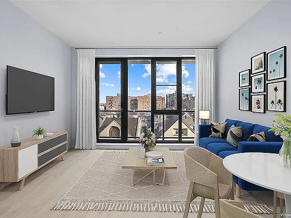 2nd image of 2654 E 18th St #2C