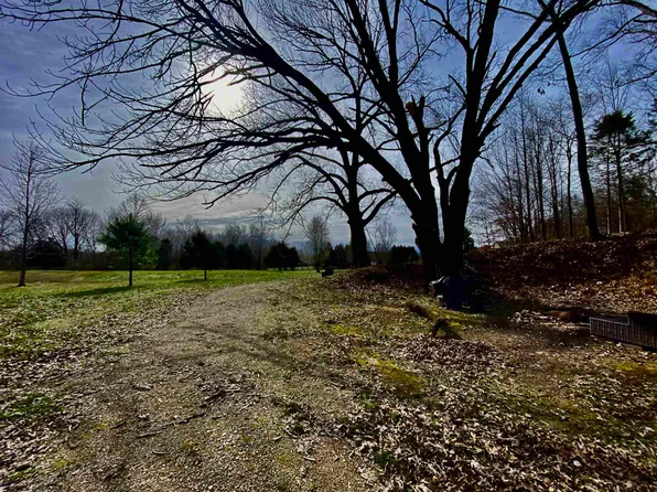 110 Crooked Creek Cv #23, Oakland, TN 38060