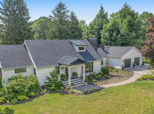 444 N Maple St, Saugatuck, MI 49453