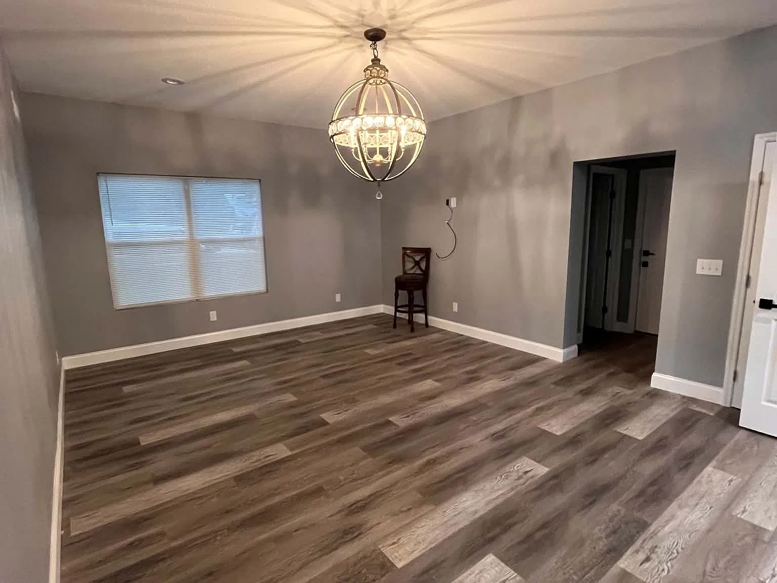 2 bed, 1500 sqft, $2,300 — Photo 3