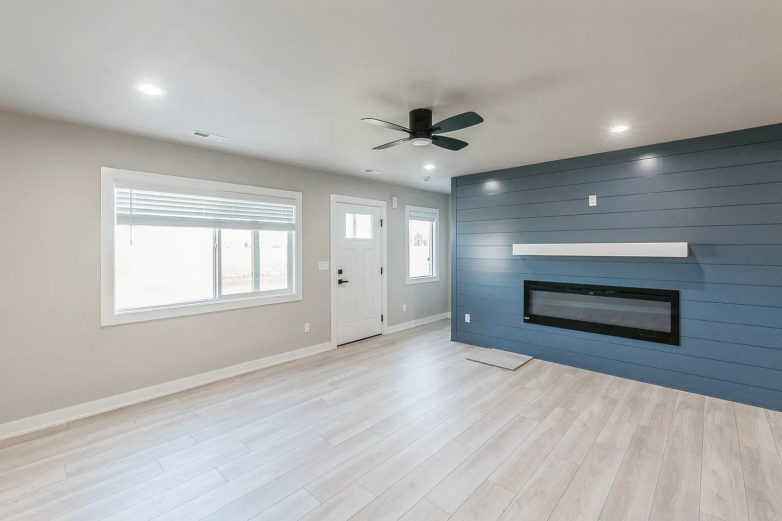 14216 Springbrook Trail - 0 — Photo 3