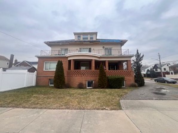 403 Beach 133 St #BASEMENT