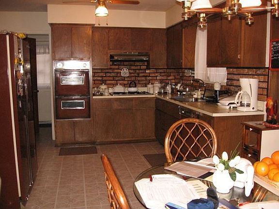 kitchen, gas cooking