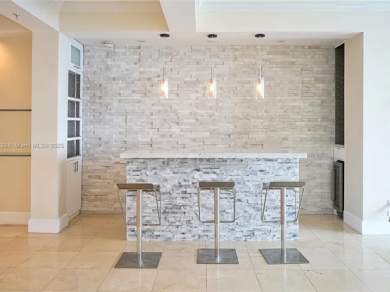 848 Brickell Key Dr #306 — Photo 4