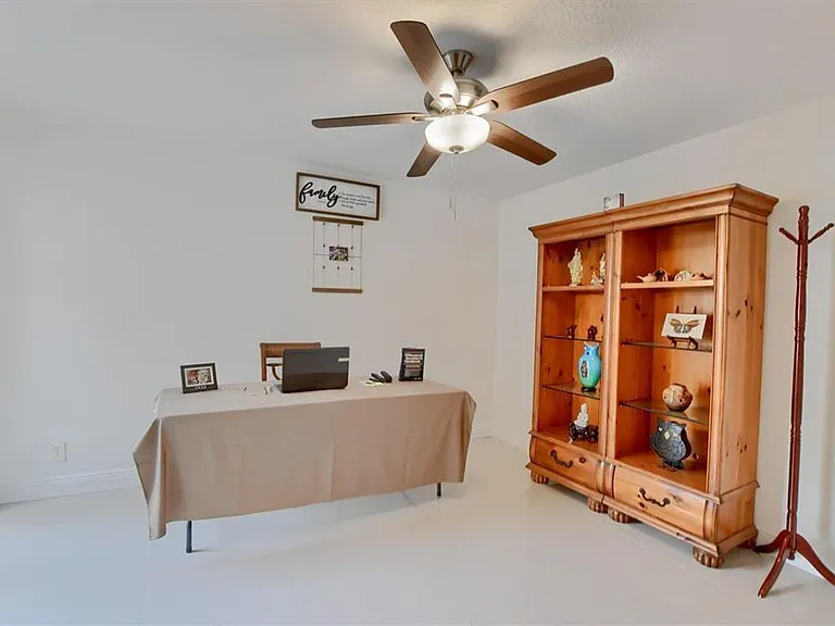 65 Centennial Ct — Photo 14
