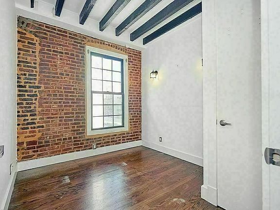 3rd image of 1647 Norman St #2F