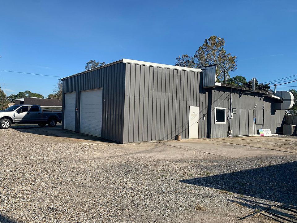 1st image of 1482 Henderson Hwy