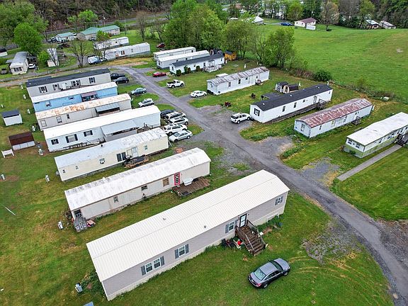 5th image of Meadow Cir