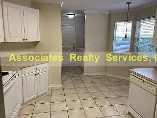 12214 NW 10th Pl — Photo 9