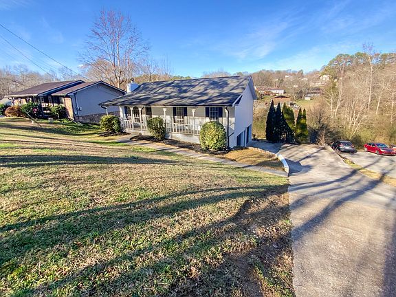 2nd image of 7511 Irongate Dr