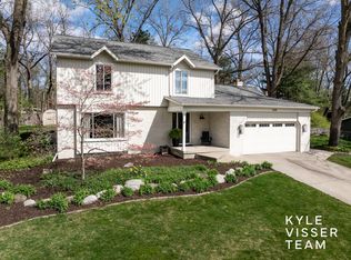 3290 Hidden Hills Ct SE, Grand Rapids, MI 49546