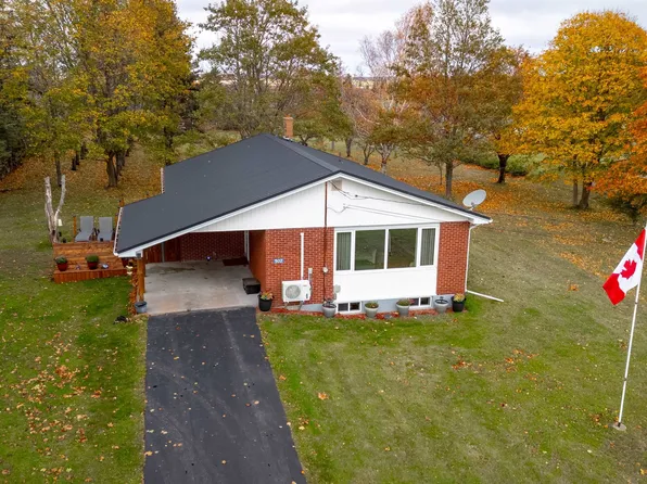 502 Route 2, Souris West, PE C0A 2B0
