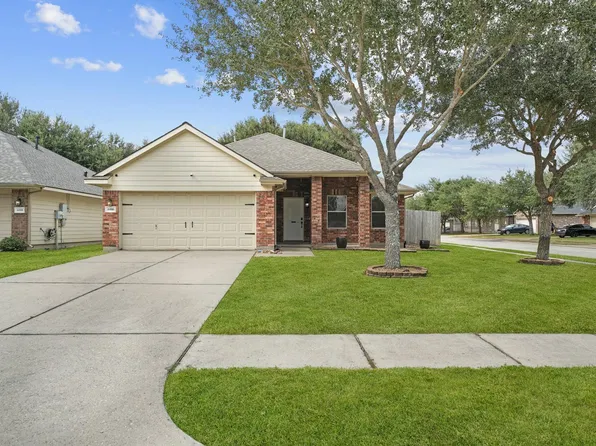 6816 Arbor Hollow Ln, Dickinson, TX 77539