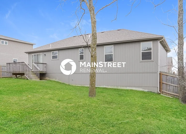 805 Emerson Dr — Photo 14