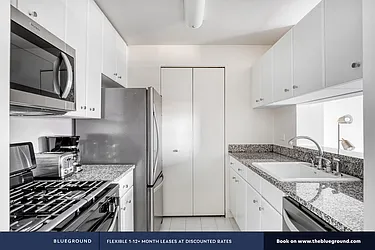 Rented by The Blueground