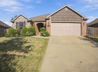 3624 W Foxtail Lily Ln, Fayetteville, AR 72704