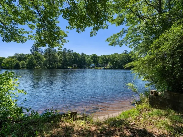 9 Westland Dr, Spencer, MA 01562
