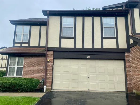 214 Stoneybrook Ln, Bloomingdale, IL 60108